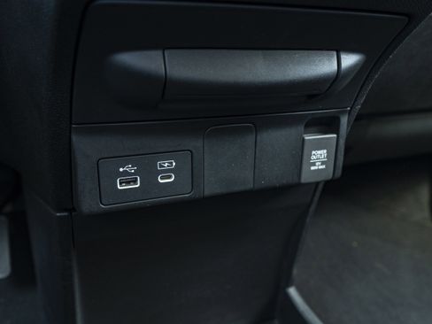 Certified 2025 Honda Odyssey EX-L image 32