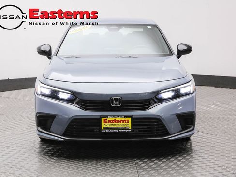 Used 2024 Honda Civic Sport image 2