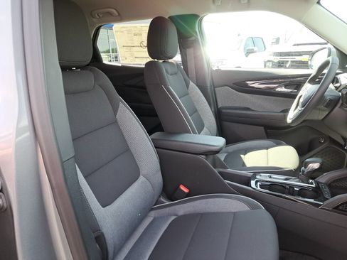New 2026 Chevrolet TrailBlazer LT w/ Convenience Package AWD/4WD image 32