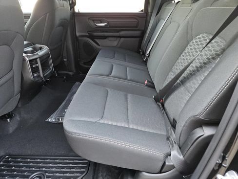 New 2026 RAM 1500 Express AWD/4WD image 27