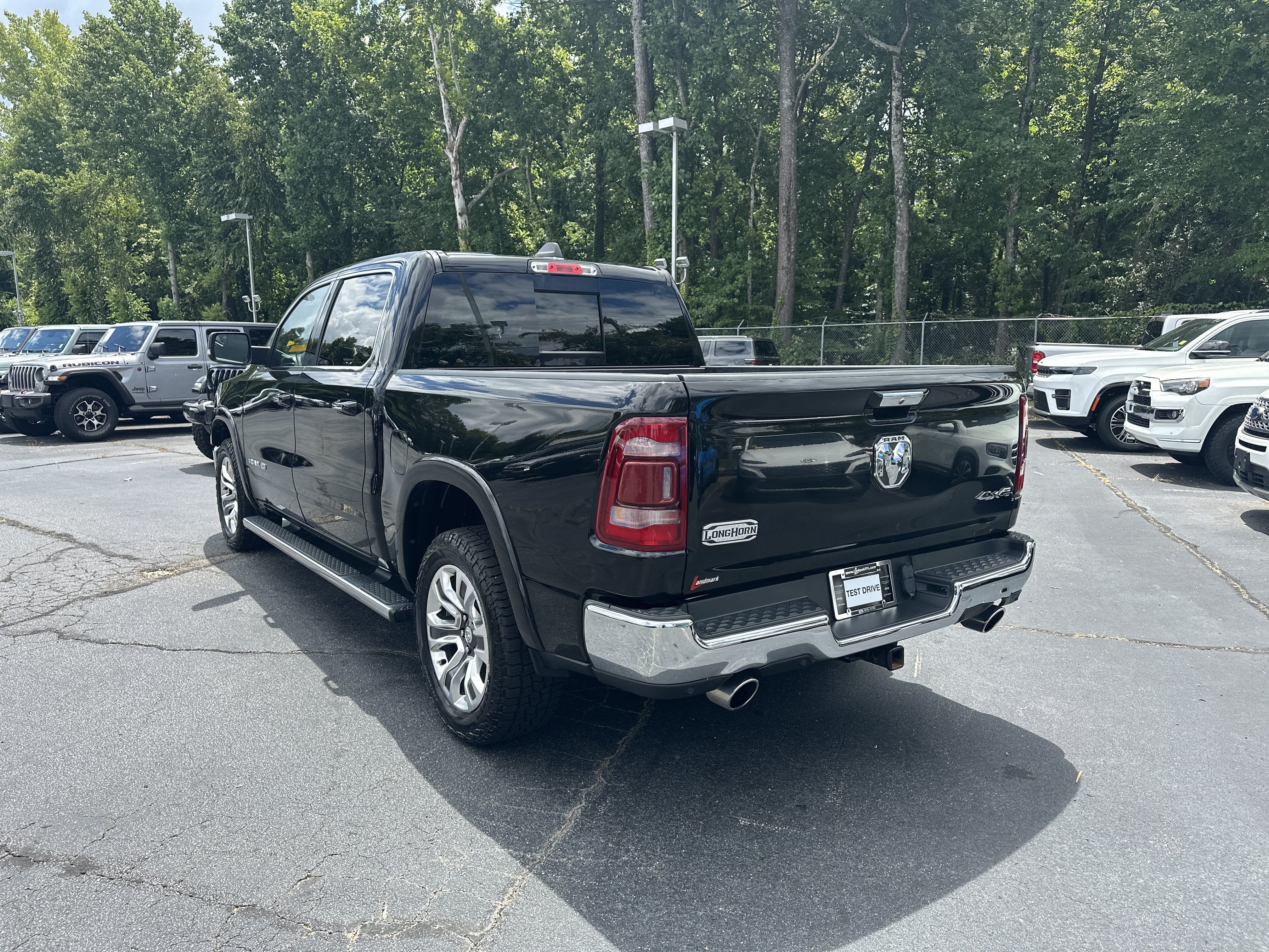 Used 2022 RAM 1500 Limited AWD/4WD image 7