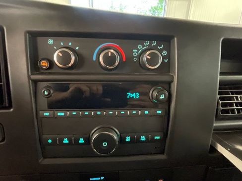 Used 2024 Chevrolet Express 2500 Extended w/ Driver Convenience Package RWD image 10