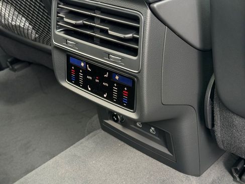 New 2026 Audi Q7 3.0T Premium Plus AWD/4WD image 15