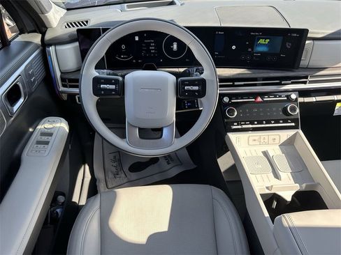 New 2026 Hyundai Santa Fe Calligraphy image 4