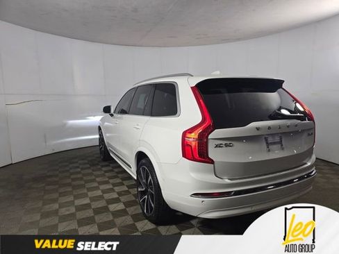 Used 2023 Volvo XC90 B6 Plus w/ Protection Package Premier AWD/4WD image 8