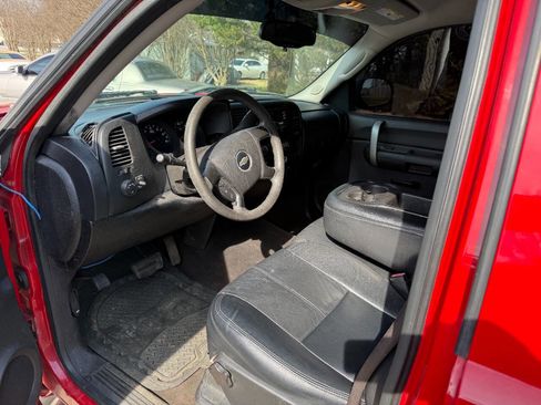 Used 2009 Chevrolet Silverado 1500 LS image 7