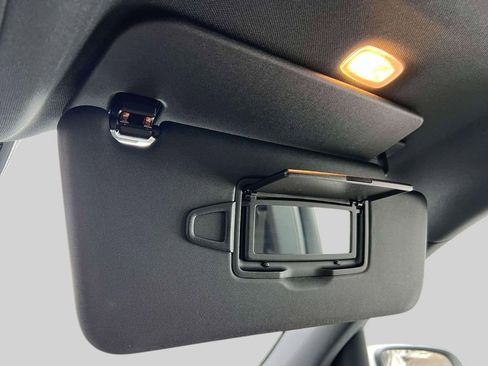 Used 2024 Mercedes-Benz GLE 350 GLE 350 image 32