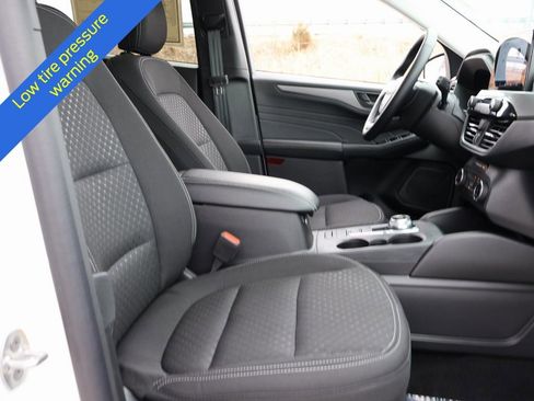 Certified 2025 Ford Escape Active w/ Cold Weather Package image 10