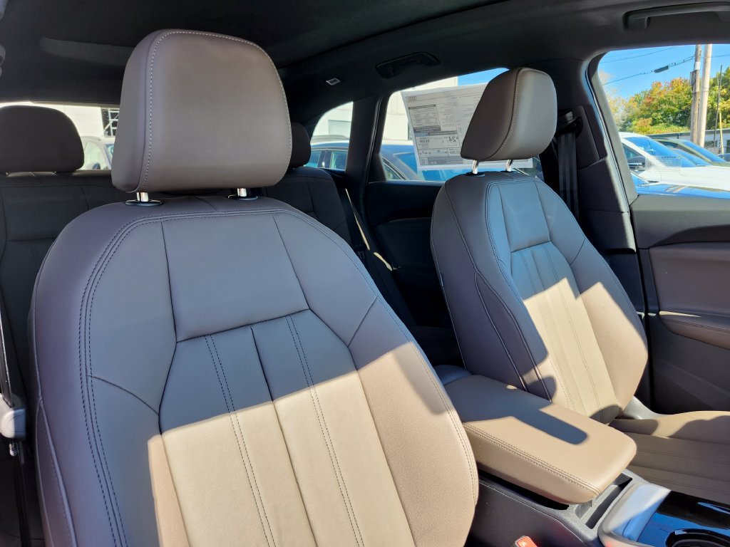 New 2026 Audi Q5 Premium Plus AWD/4WD image 15