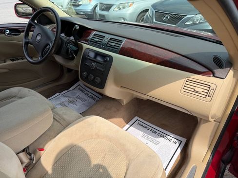 Used 2010 Buick Lucerne CX w/ CX Premium Appearance Package FWD image 35