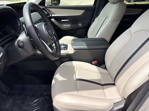 Used 2025 MAZDA CX-90 3.3 Turbo w/ Preferred Package AWD/4WD image 14
