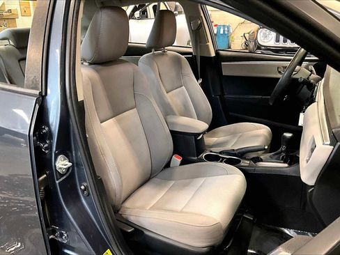 Used 2015 Toyota Corolla LE image 7