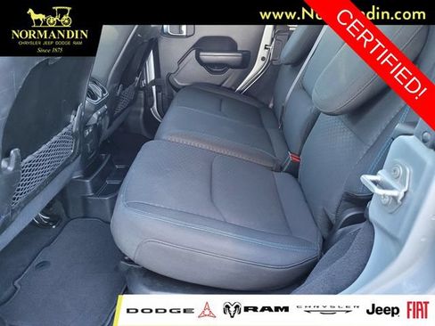 Certified 2024 Jeep Wrangler Unlimited Rubicon 4xe AWD/4WD image 18