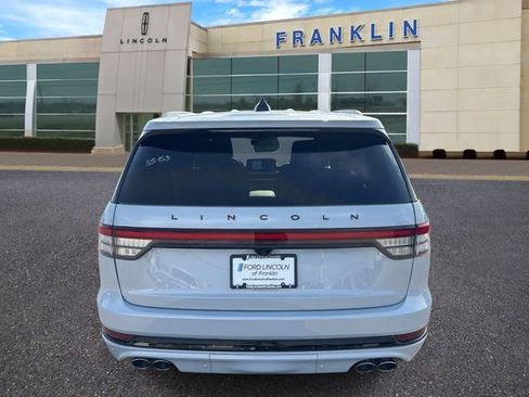 New 2025 Lincoln Aviator Black Label w/ Jet Appearance Package AWD/4WD image 6