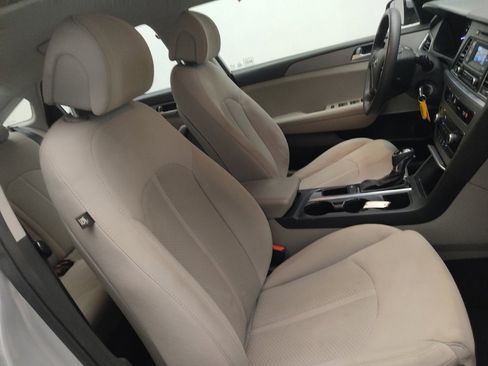 Used 2015 Hyundai Sonata SE image 21