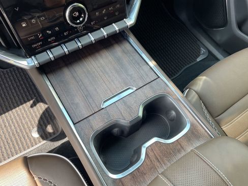 New 2026 GMC Acadia Denali Ultimate image 21