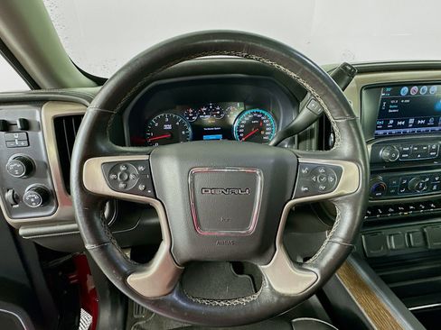 Used 2018 GMC Sierra 1500 Denali w/ Denali Ultimate Package AWD/4WD image 12