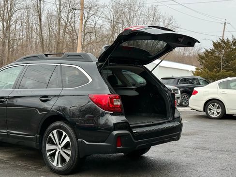 Used 2018 Subaru Outback 2.5i Limited image 39