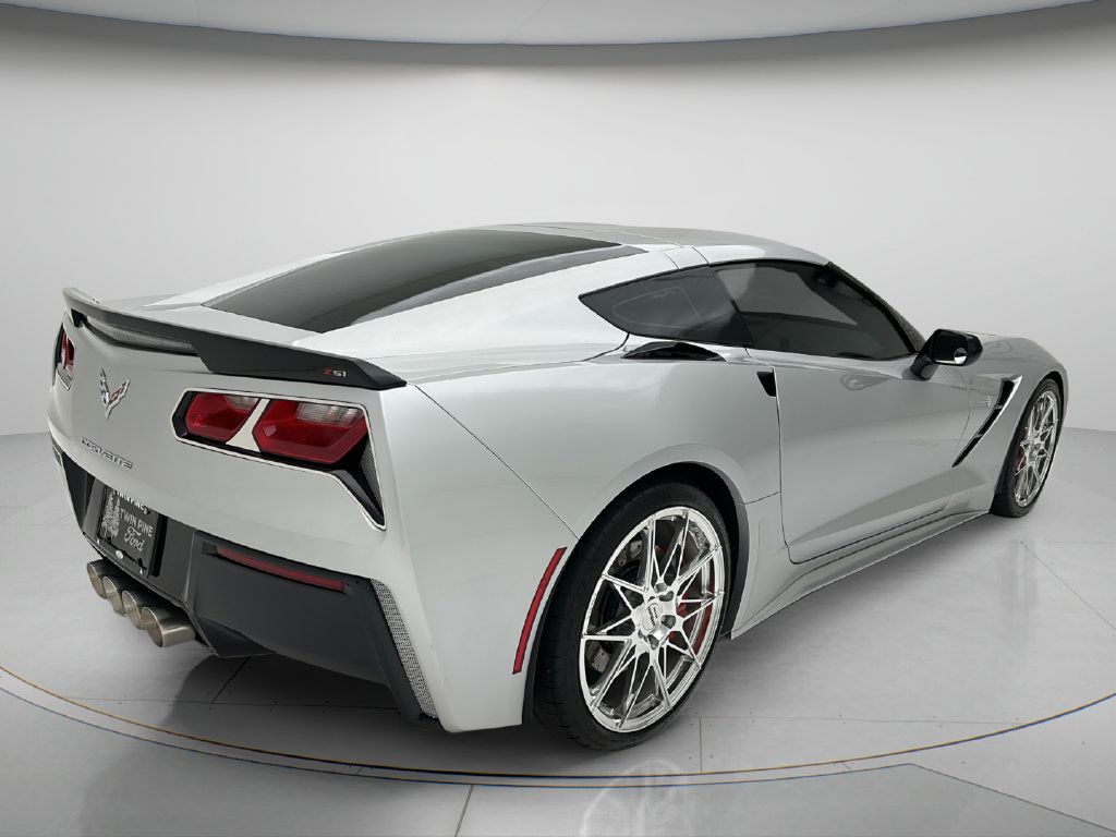 Used 2015 Chevrolet Corvette Stingray Coupe w/ 2LT Preferred Equipment Group RWD image 5