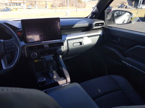 New 2026 Toyota 4Runner TRD Off-Road Premium image 18