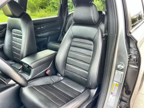 Certified 2025 Honda CR-V Sport-L image 11