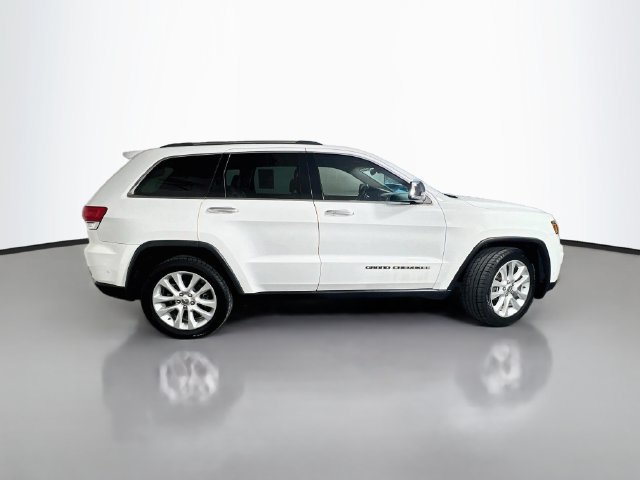 Used 2017 Jeep Grand Cherokee Limited w/ Luxury Group II RWD image 9