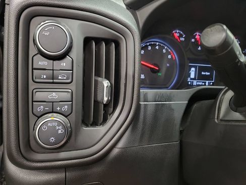 Used 2021 Chevrolet Silverado 1500 Custom AWD/4WD image 24