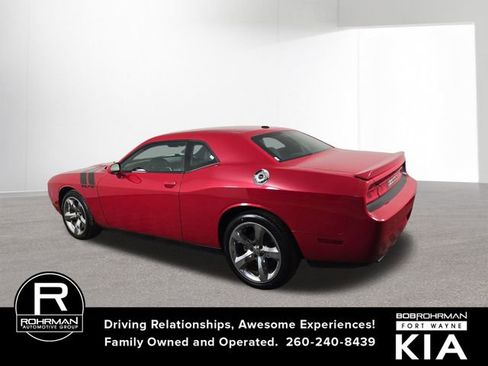 Used 2012 Dodge Challenger R/T Plus image 11