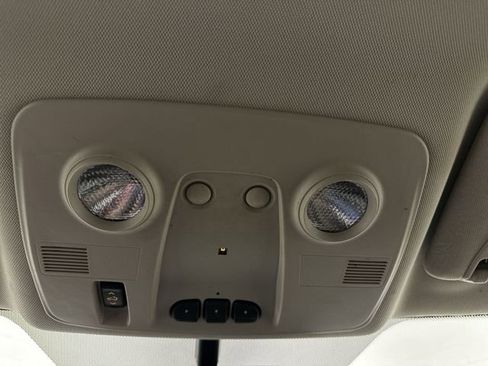 Used 2017 GMC Acadia Limited SLT image 41