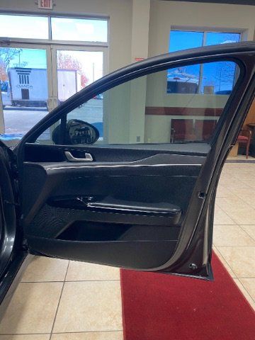 Used 2021 Kia K5 LXS FWD image 14