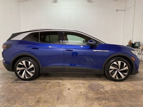 Used 2022 Volkswagen ID.4 Pro S w/ Gradient Package RWD image 6