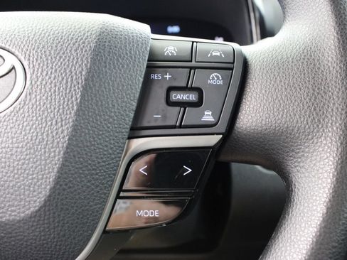 Used 2025 Toyota Camry LE FWD image 25