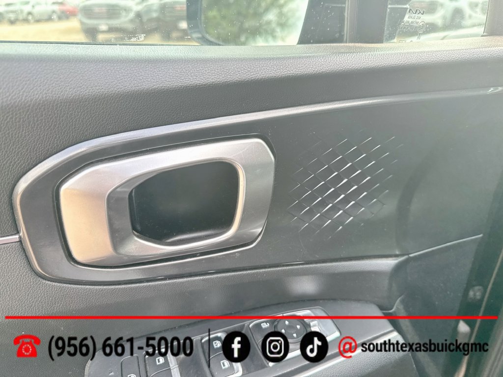 Used 2023 Kia Sorento S w/ Panoramic Sunroof Package FWD image 7
