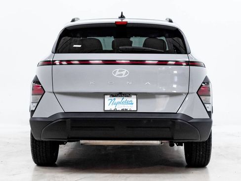 Used 2025 Hyundai Kona SEL FWD image 28