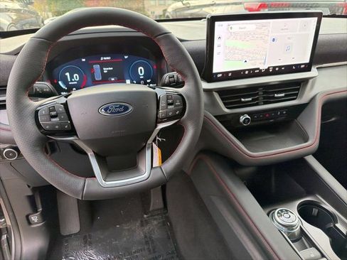 New 2026 Ford Explorer ST-Line image 11