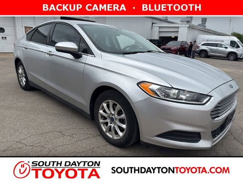 Used 2015 Ford Fusion S FWD image 1