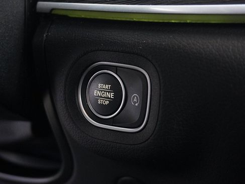 Used 2022 Mercedes-Benz GLE 350 4MATIC image 46