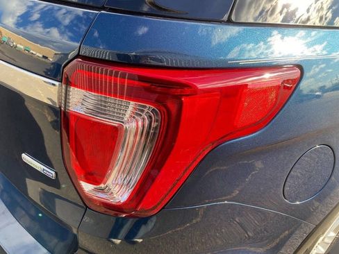 Used 2017 Ford Explorer Limited w/ Equipment Group 301A image 15