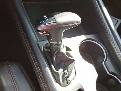 Used 2024 Dodge Durango GT image 16