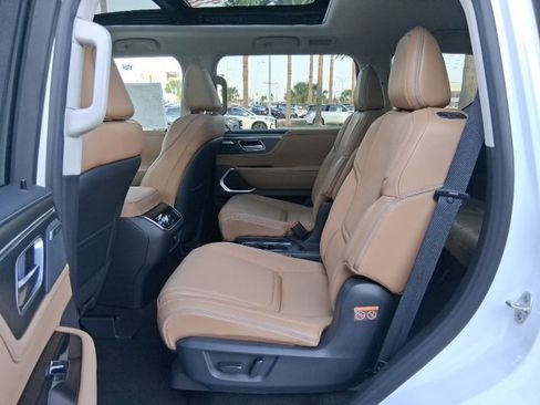 New 2026 INFINITI QX80 Luxe w/ Cargo Package image 24