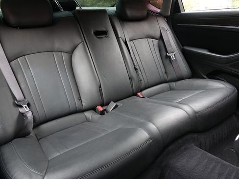 Used 2018 Genesis G80 3.8 image 14