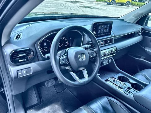 Used 2023 Honda Pilot EX-L image 13