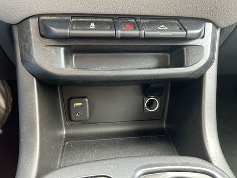 Used 2017 Chevrolet Colorado W/T w/ WT Convenience Package image 17