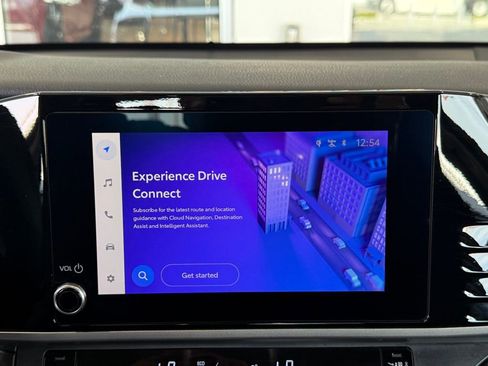 Certified 2025 Toyota Camry LE image 27