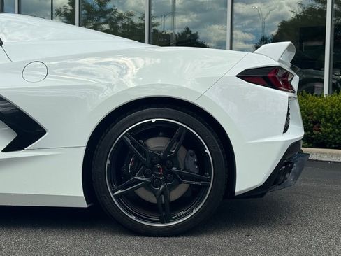 Used 2023 Chevrolet Corvette Stingray Premium Conv w/ Z51 Performance Package image 19