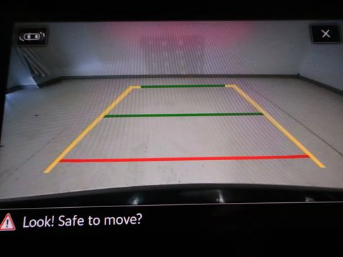 Used 2021 Volkswagen Atlas SEL image 32