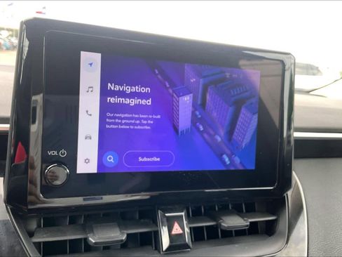 Used 2024 Toyota Corolla LE image 31