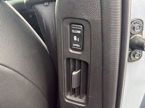 Certified 2026 Honda Odyssey Touring image 41