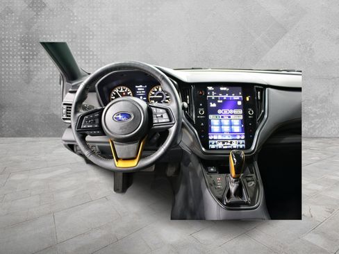 Used 2025 Subaru Outback Wilderness AWD/4WD image 2