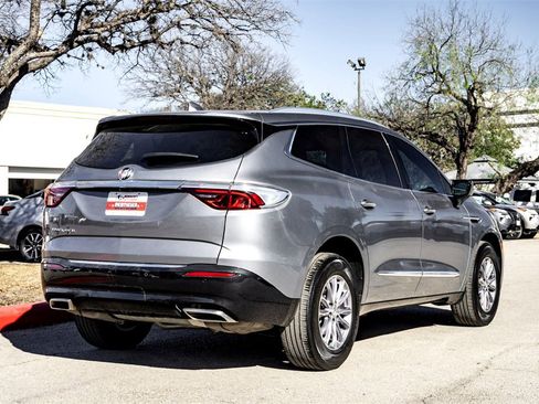 Used 2024 Buick Enclave Premium image 5